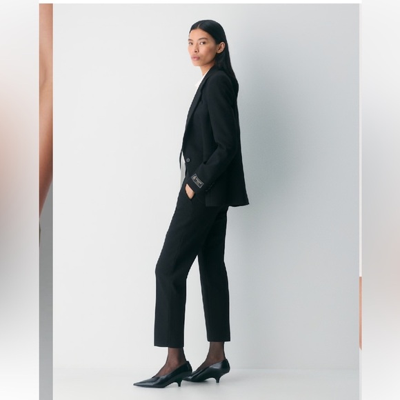 Babaton
Markova Pant - (Re)ssential Black Size 6  office wear, minimalist casual - Picture 5 of 13